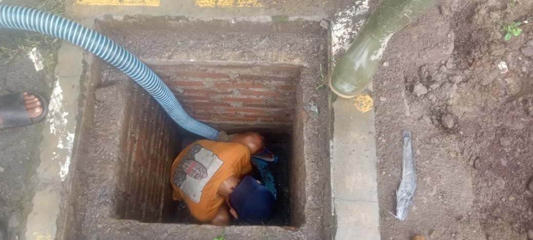 Sedot WC Profesional